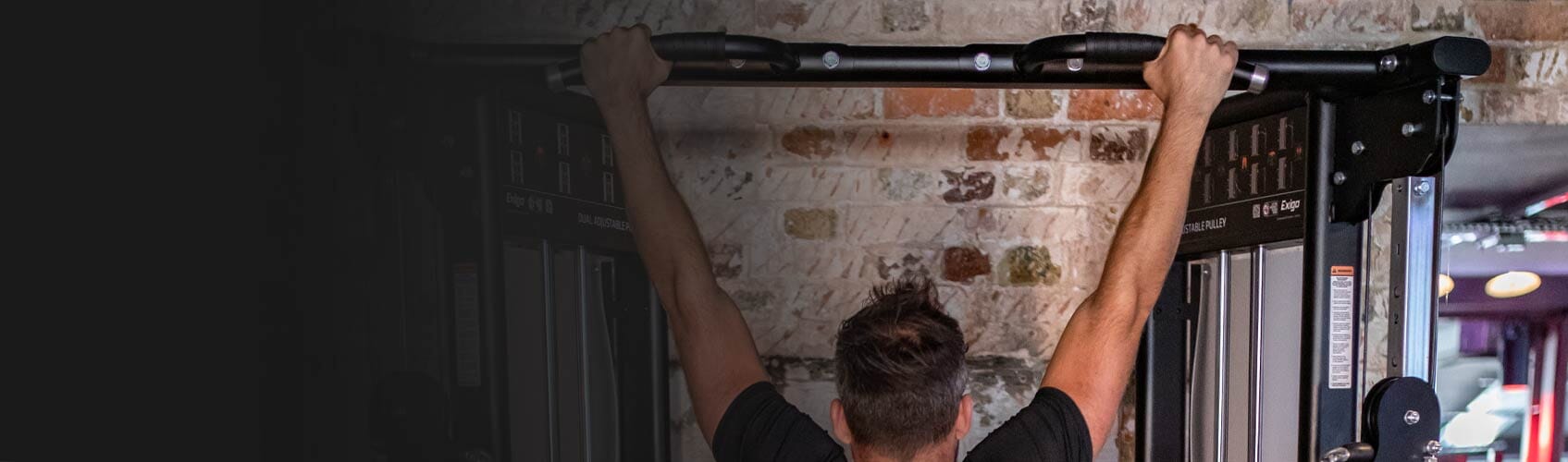 Chin Up Bars & Dip Stations